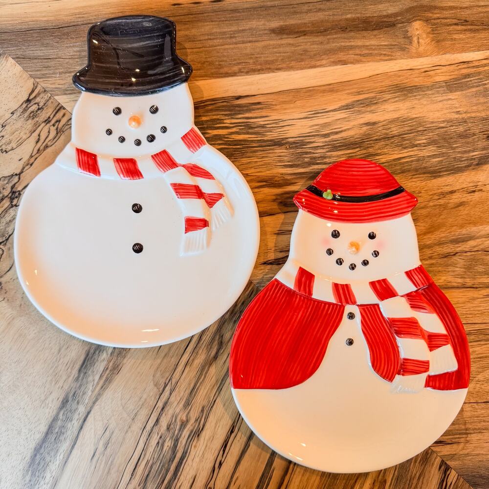 Williams Sonoma Holiday Snowman Dessert Plates Set of 2 Christmas Ceramic